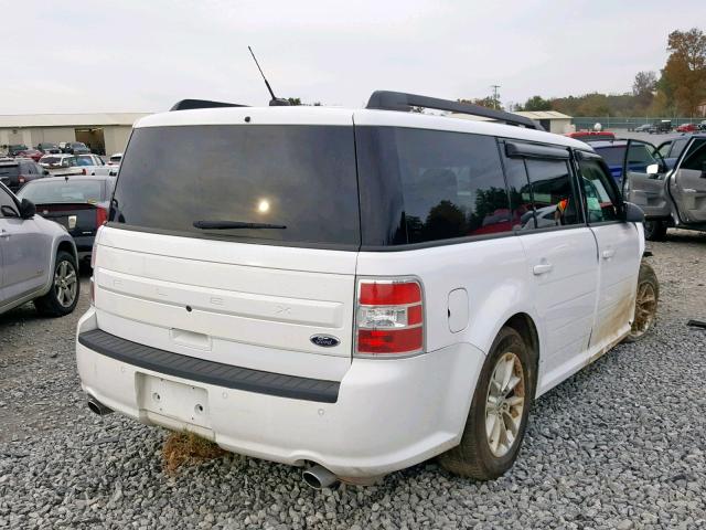 2FMGK5B86GBA17771 - 2016 FORD FLEX SE WHITE photo 4