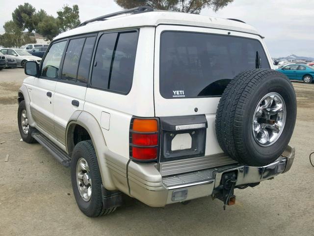 JA4MR51R8VJ005802 - 1997 MITSUBISHI MONTERO SR WHITE photo 3