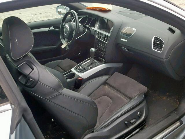 WAUWFAFR4BA071829 - 2011 AUDI A5 PRESTIG SILVER photo 5