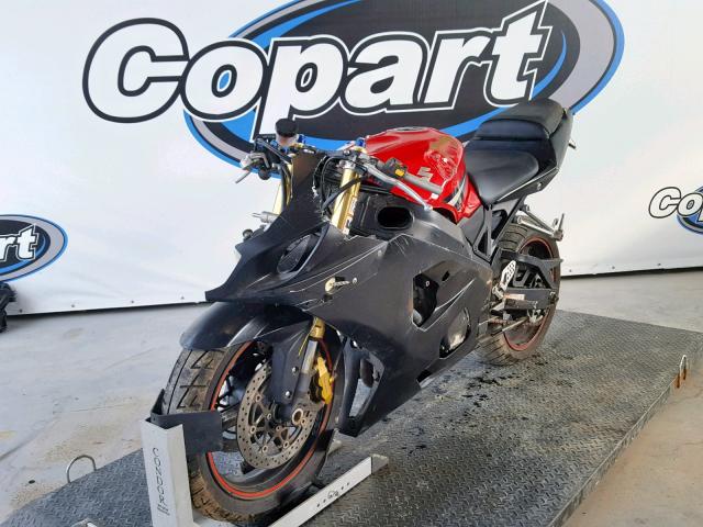 JS1GN7CA652105869 - 2005 SUZUKI GSX-R600 K RED photo 2