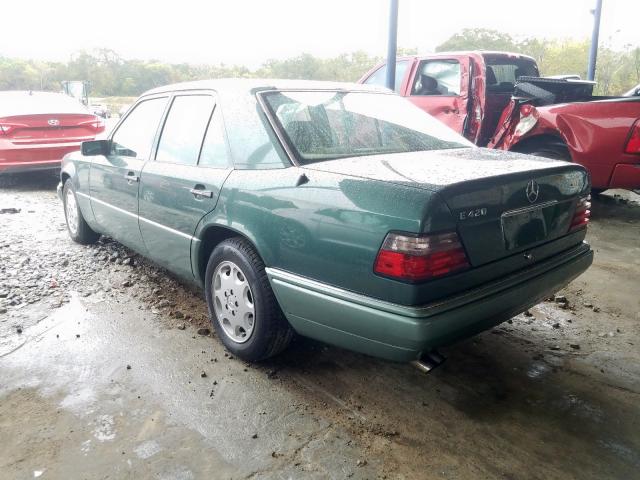 WDBEA34E1RC081465 - 1994 MERCEDES-BENZ E 420 GREEN photo 3