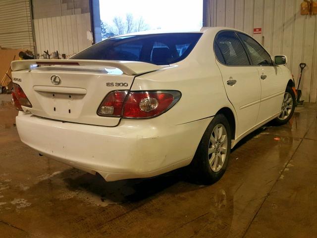 JTHBF30G730140975 - 2003 LEXUS ES 300 WHITE photo 4