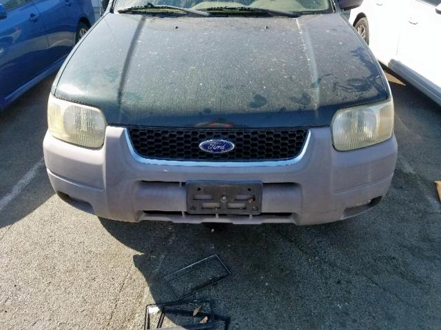 1FMYU04162KA93667 - 2002 FORD ESCAPE GREEN photo 9