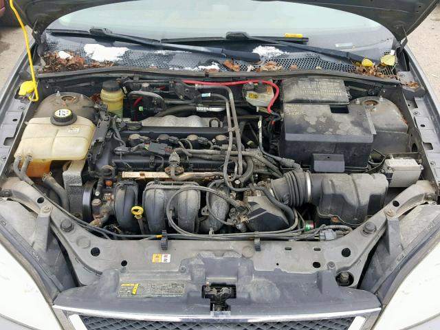 1FAFP34N25W312750 - 2005 FORD FOCUS ZX4 GRAY photo 7