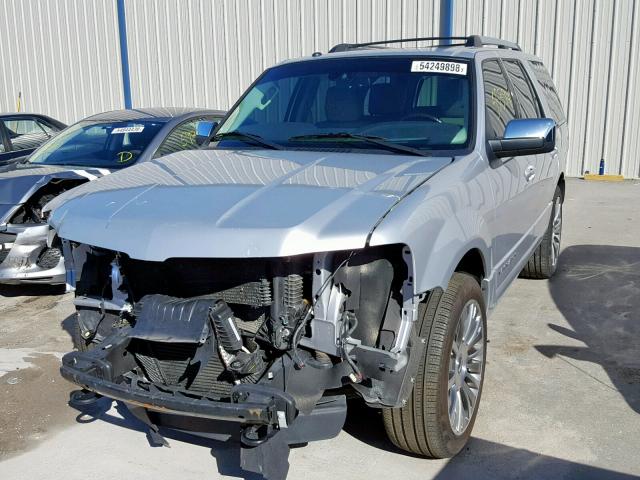 5LMJJ2HT4FEJ11585 - 2015 LINCOLN NAVIGATOR 银色 照片 2