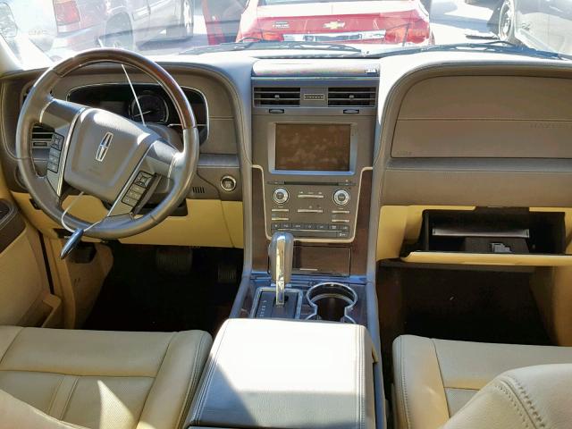 5LMJJ2HT4FEJ11585 - 2015 LINCOLN NAVIGATOR 银色 照片 9