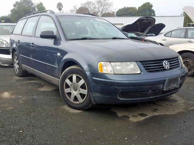 WVWND23B9YE311797 - 2000 VOLKSWAGEN PASSAT GLS BLUE photo 2