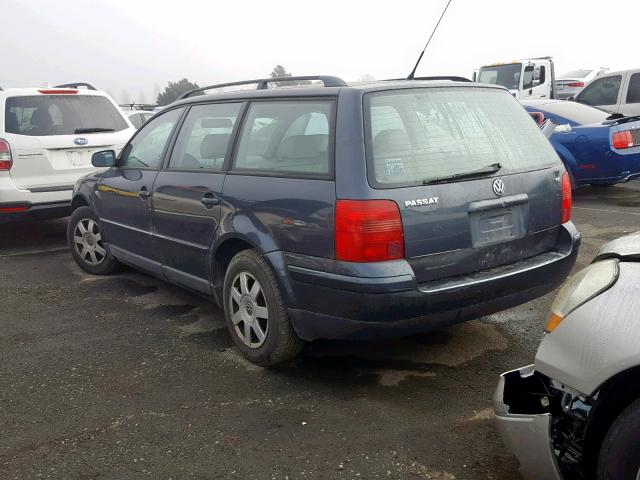 WVWND23B9YE311797 - 2000 VOLKSWAGEN PASSAT GLS BLUE photo 3