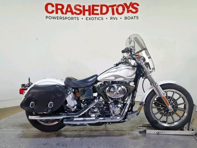 1HD1GNW135K333798 - 2005 HARLEY-DAVIDSON FXDLI WHITE photo 1