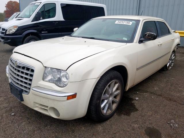 2C3KA33G88H133004 - 2008 CHRYSLER 300 LIMITE WHITE photo 2