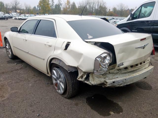 2C3KA33G88H133004 - 2008 CHRYSLER 300 LIMITE WHITE photo 3