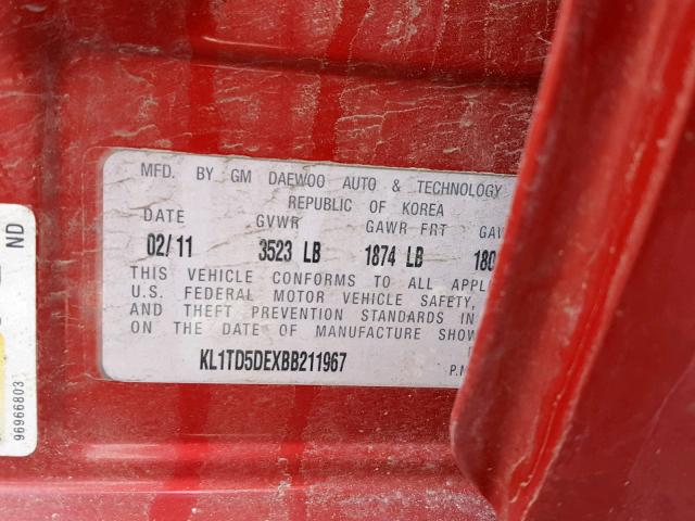 KL1TD5DEXBB211967 - 2011 CHEVROLET AVEO LS RED photo 10