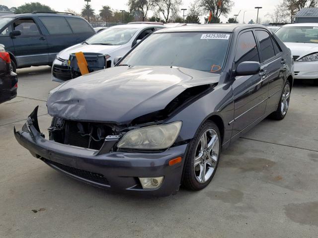 JTHBD192930073765 - 2003 LEXUS IS 300 CHARCOAL photo 2