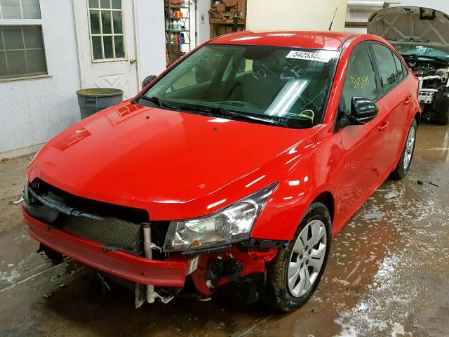 1G1PA5SH7E7148486 - 2014 CHEVROLET CRUZE LS RED photo 2