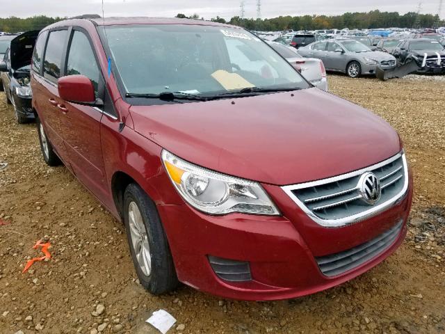 2C4RVABG1CR294088 - 2012 VOLKSWAGEN ROUTAN SE RED photo 1