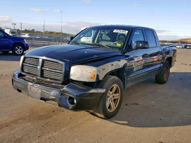 1D7HW48N07S171554 - 2007 DODGE DAKOTA QUA BLACK photo 2