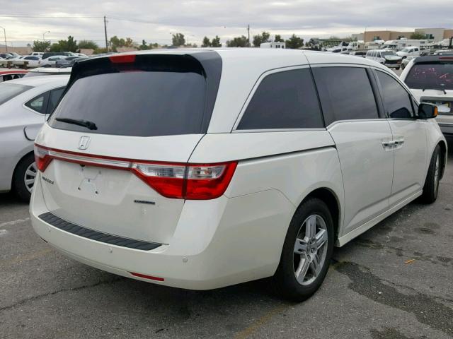 5FNRL5H97DB082847 - 2013 HONDA ODYSSEY TO WHITE photo 4