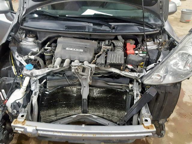 JHMGD37687S042637 - 2007 HONDA FIT S 银色 照片 7