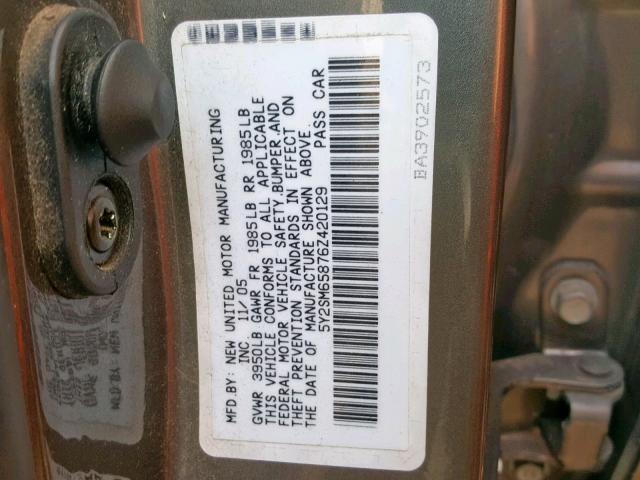 5Y2SM65876Z420129 - 2006 PONTIAC VIBE GRAY photo 10