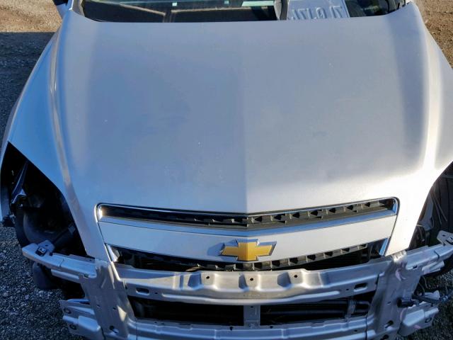 3GNAL2EK3DS639271 - 2013 CHEVROLET CAPTIVA LS 银色 照片 7