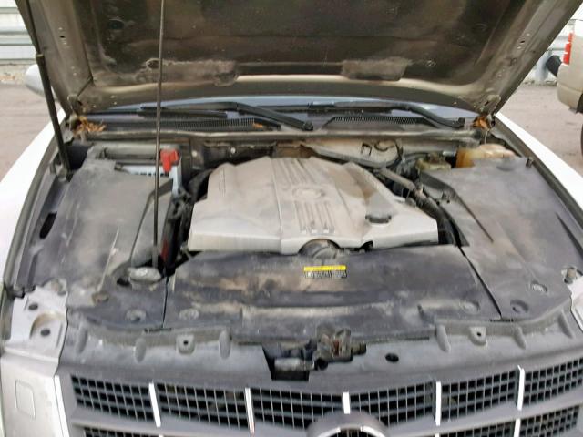 1G6DZ67A680175201 - 2008 CADILLAC STS SILVER photo 7