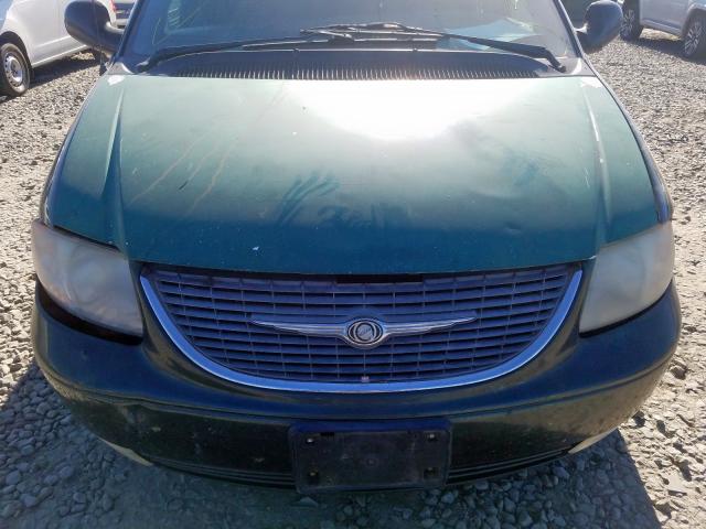 2C8GP54L51R280306 - 2001 CHRYSLER TOWN & COU GREEN photo 9