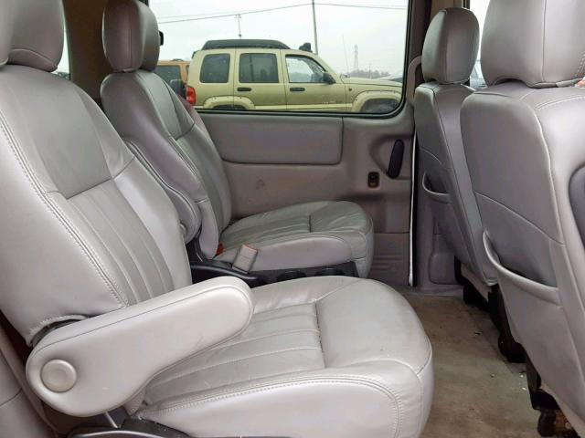 1GNDV33EX5D128703 - 2005 CHEVROLET VENTURE LT WHITE photo 6