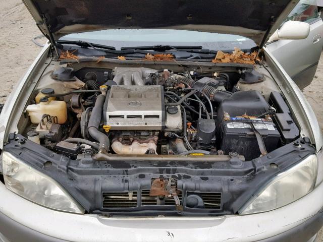 JT8BF22GXV0042730 - 1997 LEXUS ES 300 GRAY photo 7