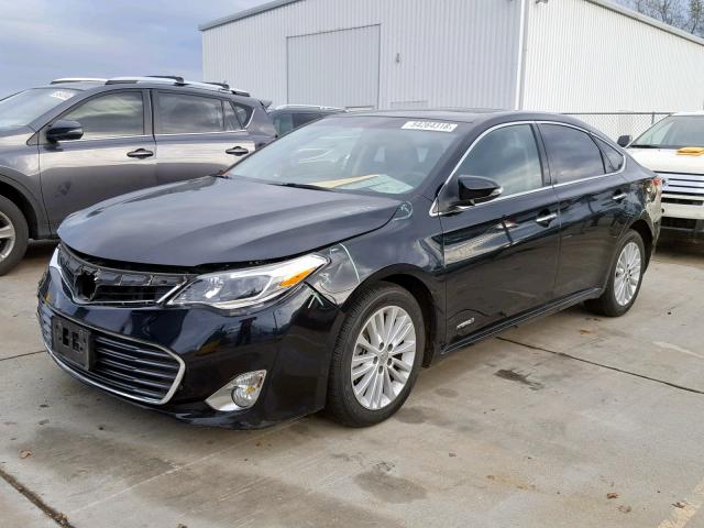 4T1BD1EB8DU003851 - 2013 TOYOTA AVALON HYB SILVER photo 2