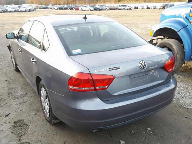 1VWAP7A3XDC139541 - 2013 VOLKSWAGEN PASSAT S GRAY photo 3