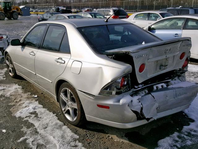 JTHBD192440092001 - 2004 LEXUS IS 300 SILVER photo 3