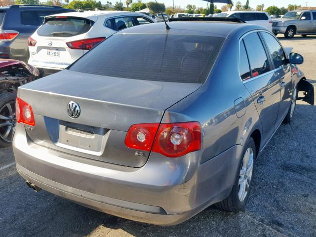 3VWEG71K67M197173 - 2007 VOLKSWAGEN JETTA WOLF GRAY photo 4