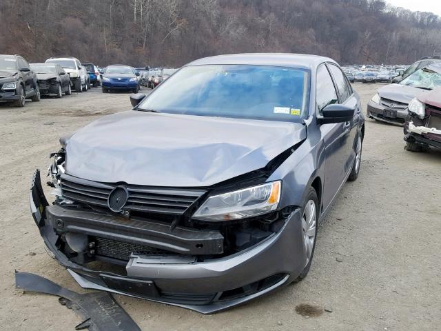 3VW2K7AJ8CM392582 - 2012 VOLKSWAGEN JETTA BASE GRAY photo 2