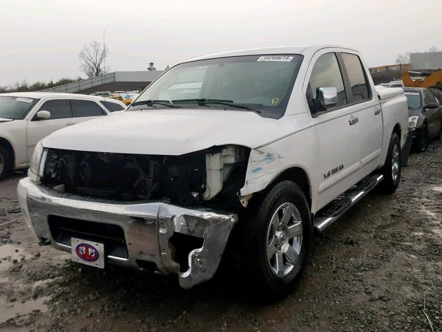 1N6BA07A97N215682 - 2007 NISSAN TITAN XE WHITE photo 2