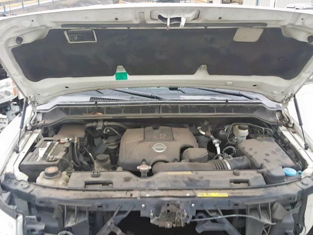 1N6BA07A97N215682 - 2007 NISSAN TITAN XE WHITE photo 7