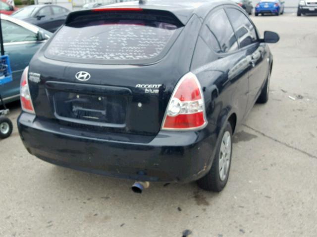 KMHCM3AC8AU163464 - 2010 HYUNDAI ACCENT BLU BLACK photo 4