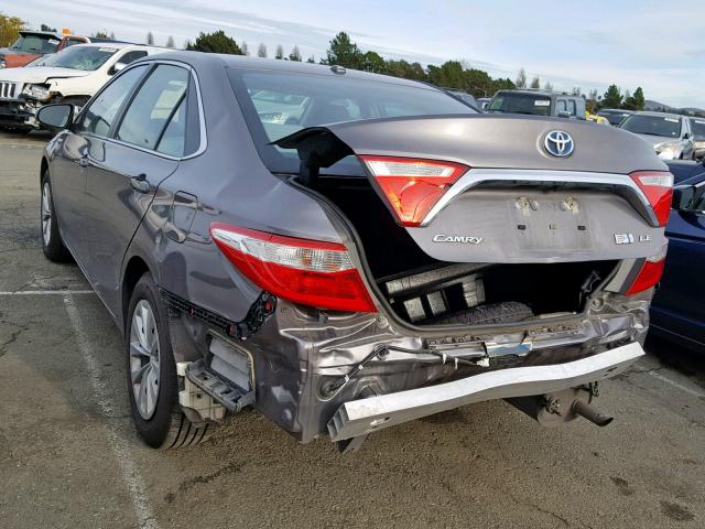 4T1BD1FK6FU175829 - 2015 TOYOTA CAMRY HYBR GRAY photo 3