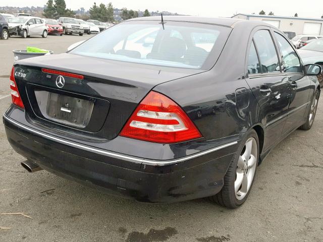 WDBRF52H96A900130 - 2006 MERCEDES-BENZ C GENERATI BLACK photo 4