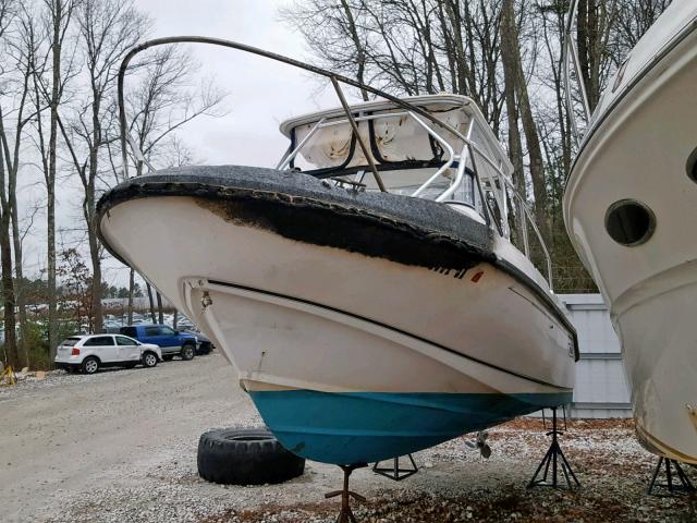 BWCE0217F102 - 2002 WHAL BOAT WHITE photo 2