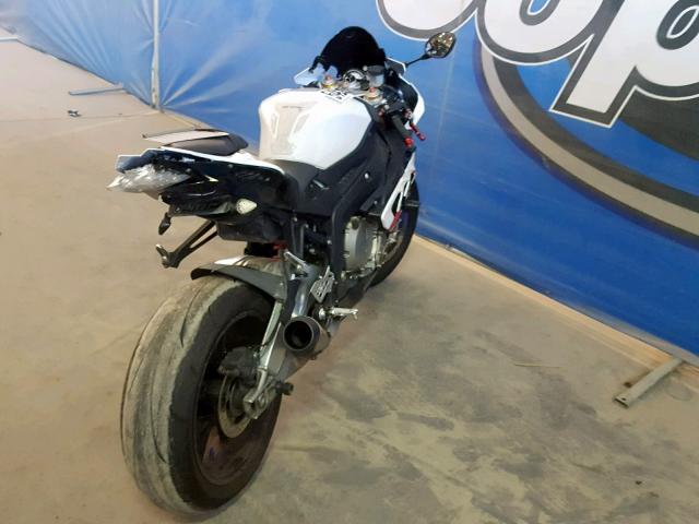 WB1051701BZV42197 - 2011 BMW S 1000 RR WHITE photo 4