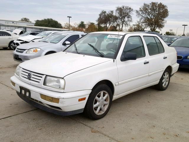 3VWSB81H0VM037721 - 1997 VOLKSWAGEN JETTA GLS WHITE photo 2