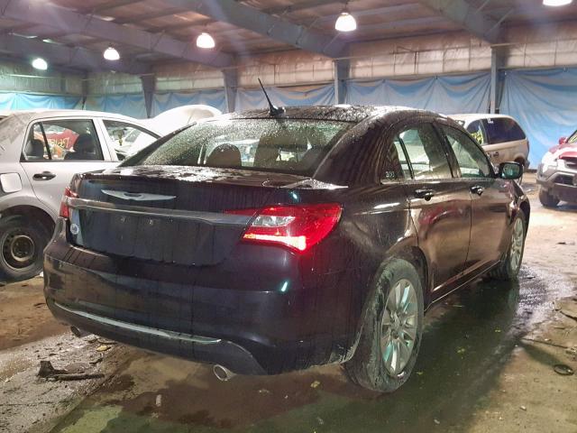 1C3CCBAG3DN738139 - 2013 CHRYSLER 200 LX BLACK photo 4