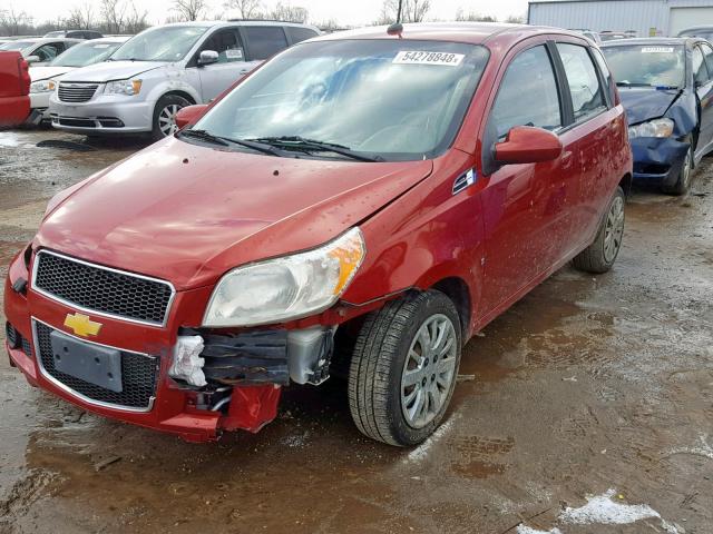 KL1TD66E69B656560 - 2009 CHEVROLET AVEO LS RED photo 2