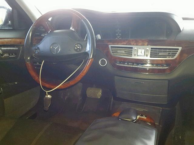 WDDNG71X28A166859 - 2008 MERCEDES-BENZ S 550 BLACK photo 9