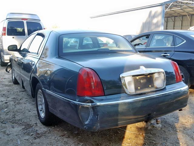 1LNFM81W8WY680106 - 1998 LINCOLN TOWN CAR E GREEN photo 3