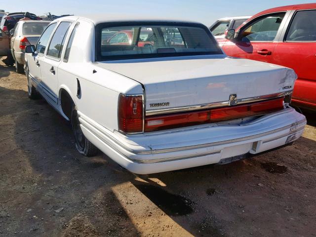 1LNLM82W7NY712415 - 1992 LINCOLN TOWN CAR S WHITE photo 3