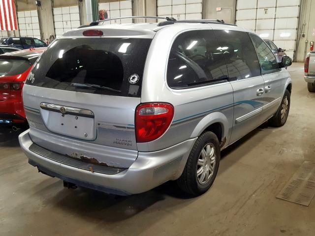 2A4GP54L96R786515 - 2006 CHRYSLER TOWN & COU SILVER photo 4