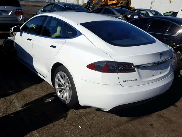 5YJSA1E13GF155036 - 2016 TESLA MODEL S WHITE photo 3