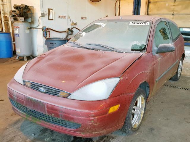 3FAFP31313R153528 - 2003 FORD FOCUS ZX3 RED photo 2