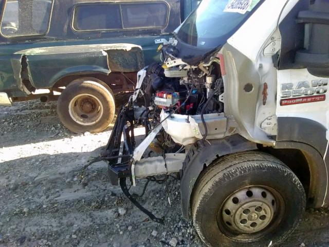 3C6URVJG3FE506736 - 2015 RAM PROMASTER 白色 照片 9